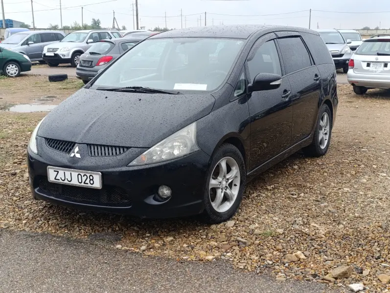 Mitsubishi Grandis, 2006
