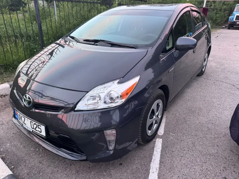 Toyota Prius, 2015