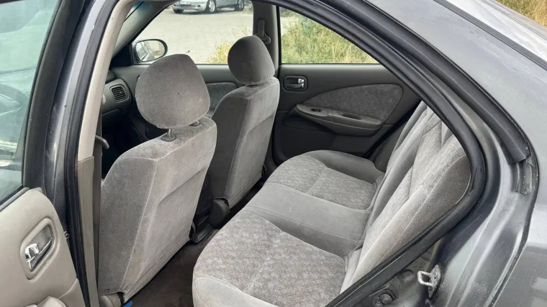 Nissan Primera, 2002