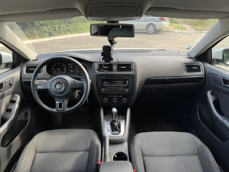 Volkswagen Jetta, 2014