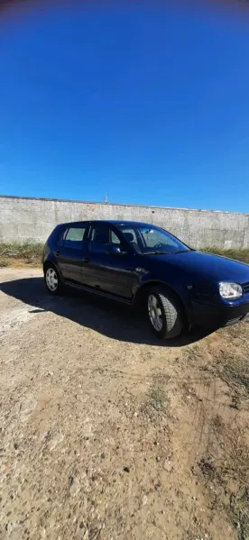 Volkswagen Golf, 2001
