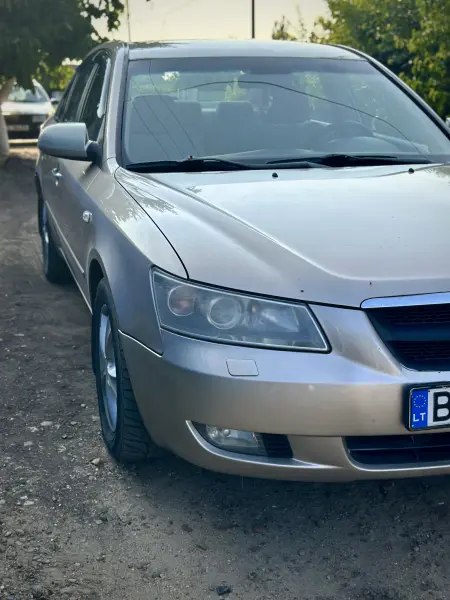 Hyundai Sonata, 2006