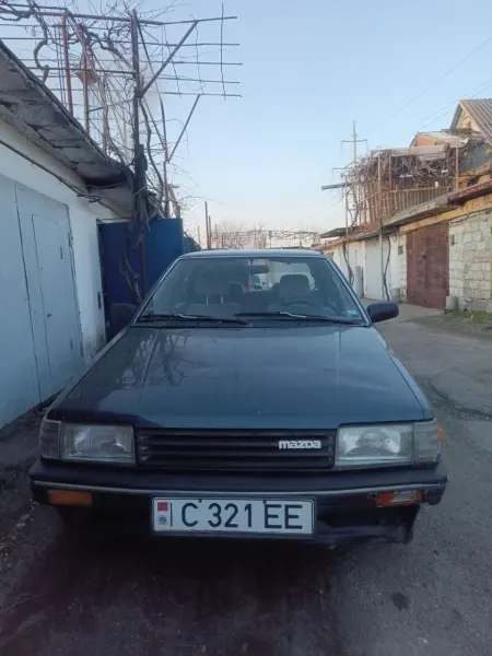 Mazda 323, 1987
