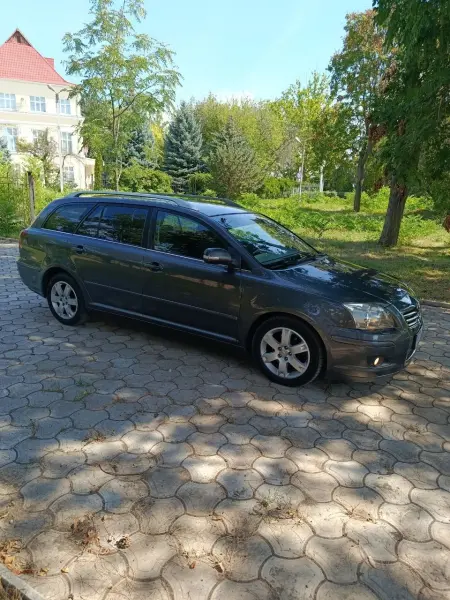 Toyota Avensis, 2008