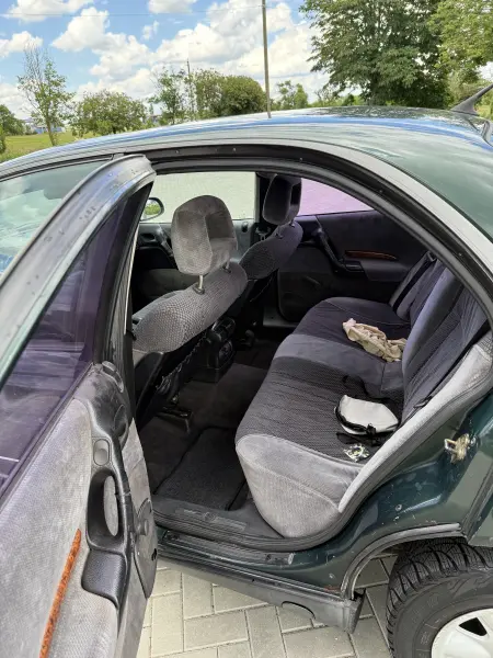 Opel Omega, 1996