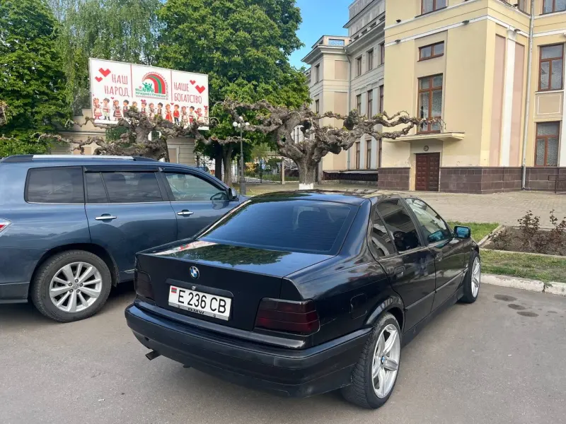BMW 3 Series, 1996