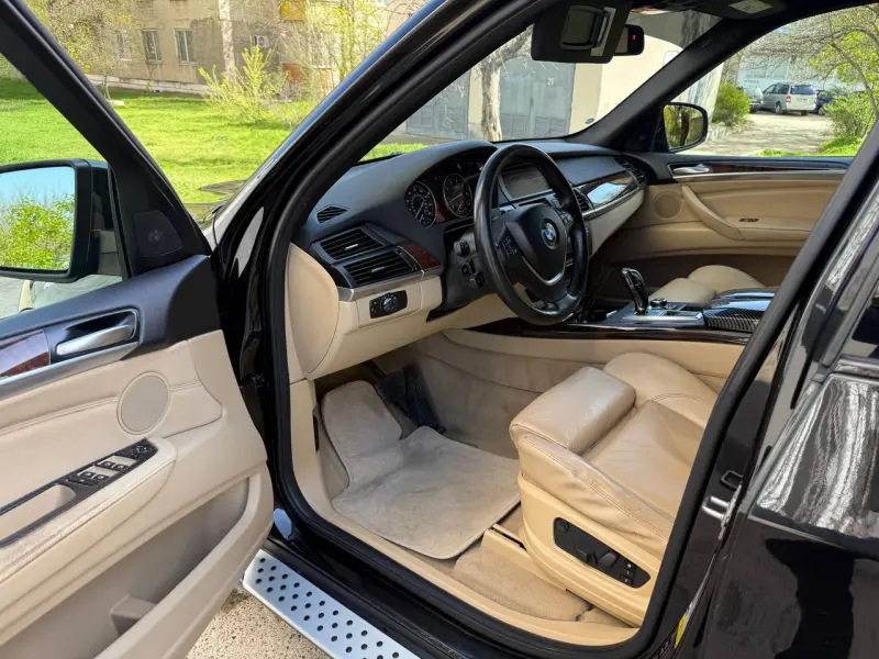BMW X5, 2011