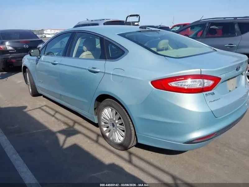 Ford Fusion, 2013