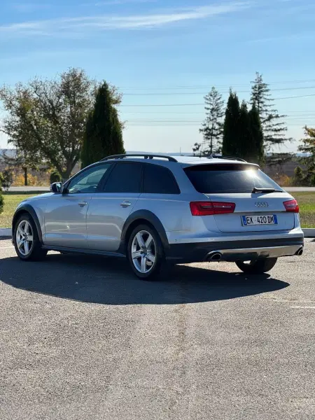 Audi A6 Allroad, 2015
