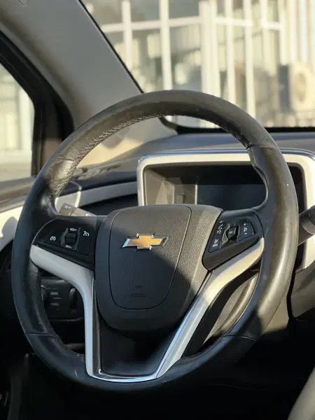 Chevrolet Volt, 2012