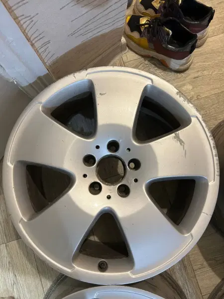 Оригинальные диски Mercedes R18 с датчиками давления (W221, W212, Vito)