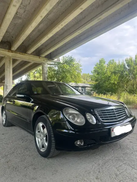 Mercedes-Benz E-Class, 2003