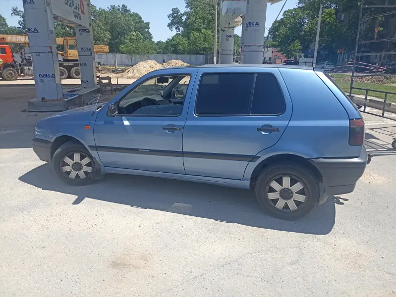 Volkswagen Golf, 1993