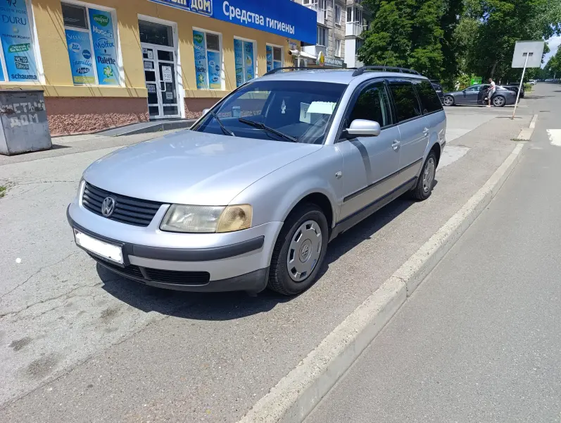Volkswagen Passat, 1998
