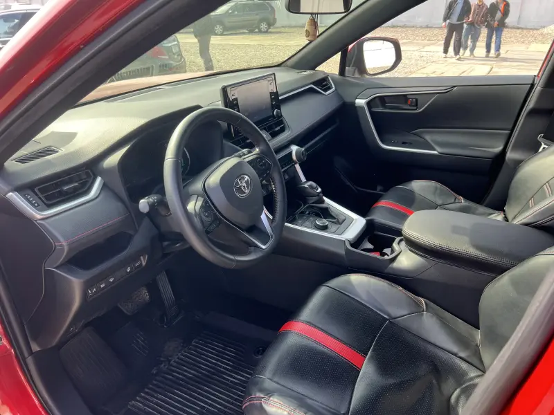 Toyota RAV4, 2021