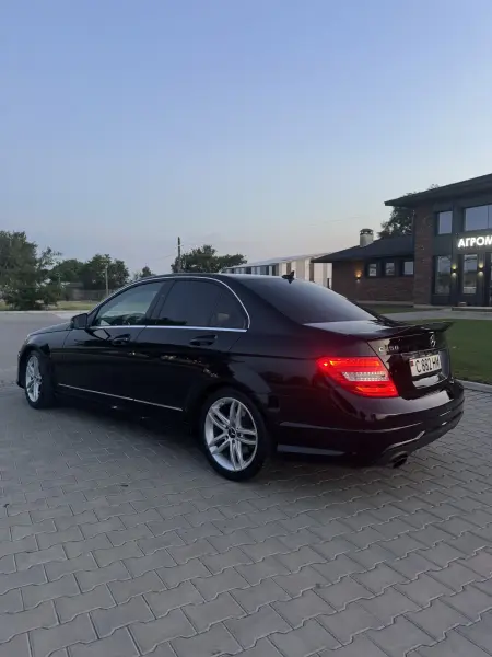 Mercedes-Benz C-Class, 2013