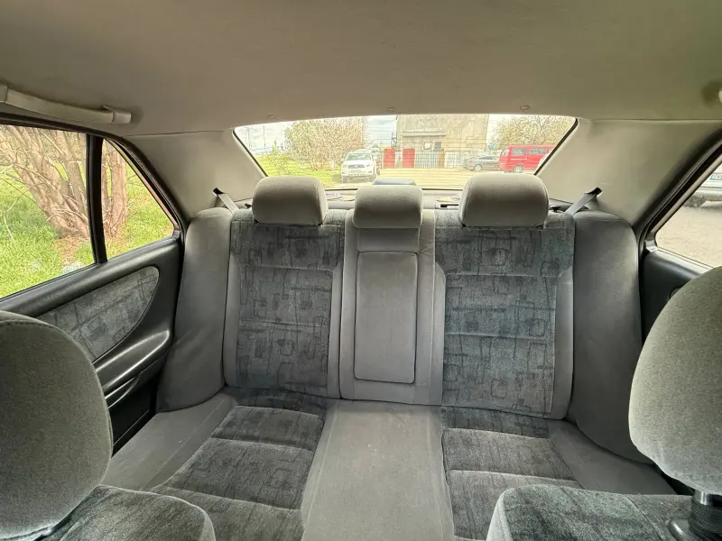 Mazda 626, 1999