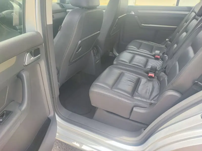 Volkswagen Touran, 2009