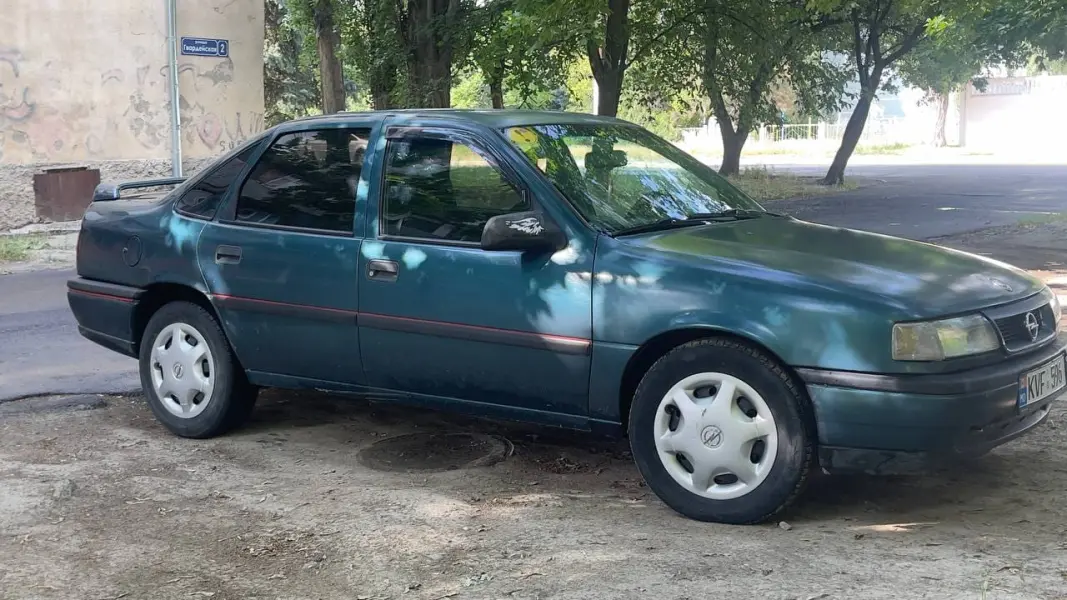 Opel Vectra, 1994