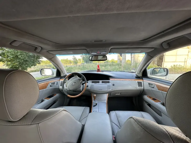 Toyota Avalon, 2006