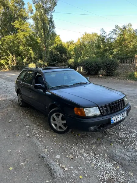 Audi 100, 1994