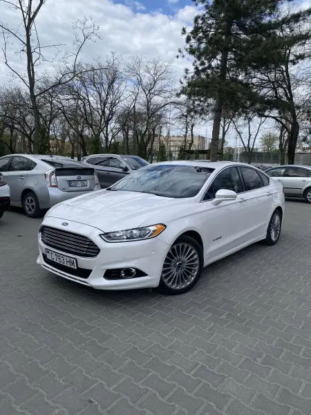Ford Fusion, 2014