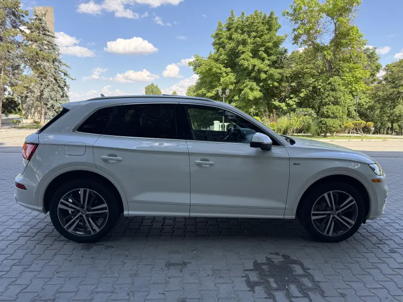 Audi Q5, 2020