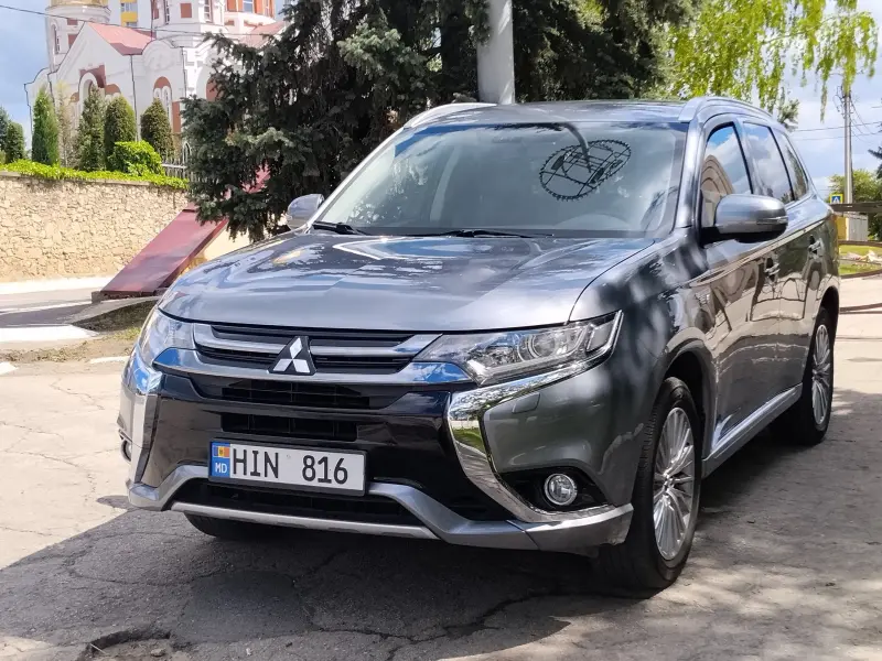 Mitsubishi Outlander, 2017