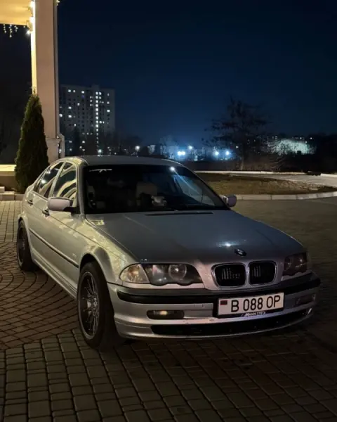 BMW 3 Series, 2000