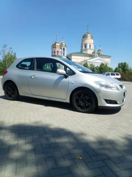 Toyota Auris, 2007