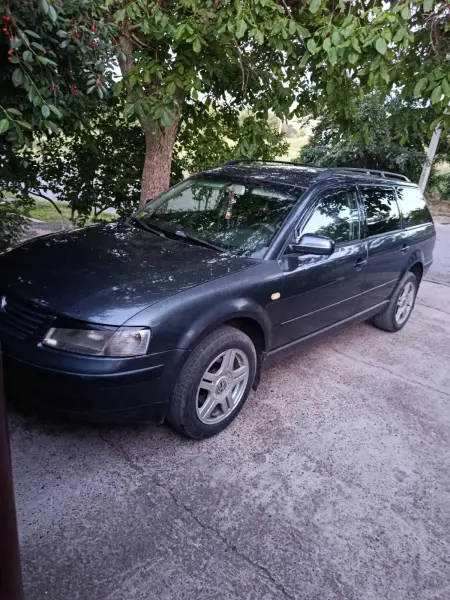 Volkswagen Passat, 2000