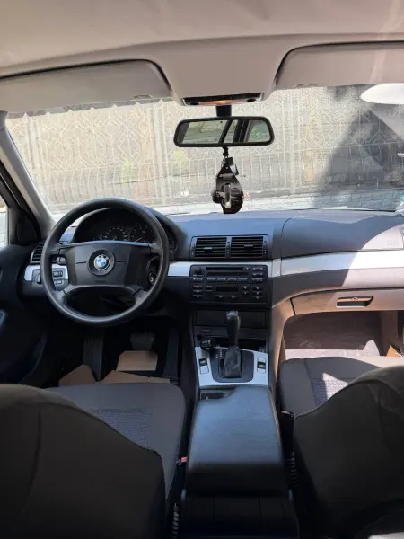BMW 3 Series, 2004