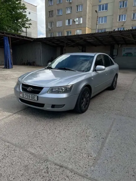 Hyundai Sonata, 2007