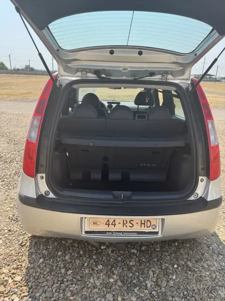 Mitsubishi Colt, 2005