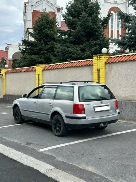 Volkswagen Passat, 2000