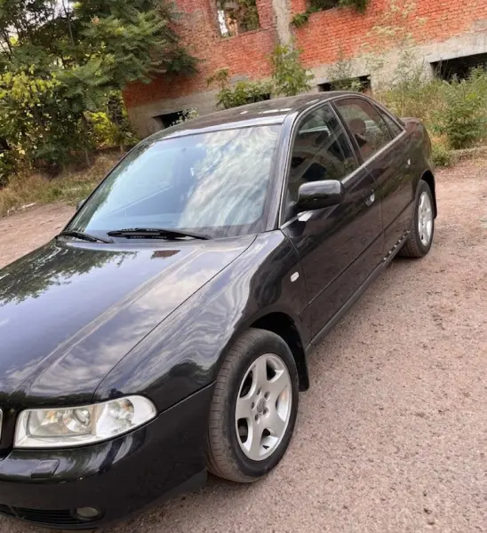 Audi A4, 2001