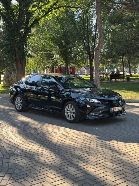 Toyota Camry, 2019