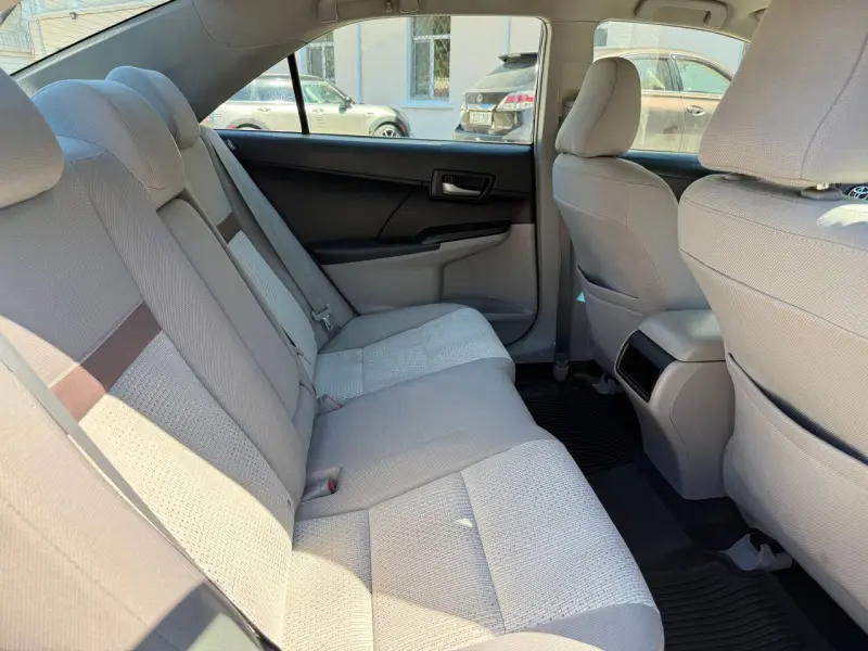 Toyota Camry, 2012