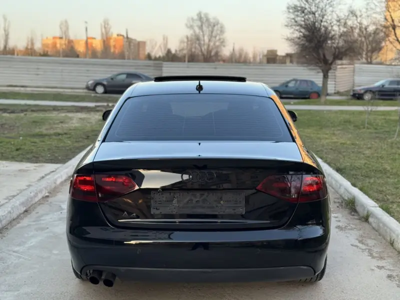 Audi A4, 2011