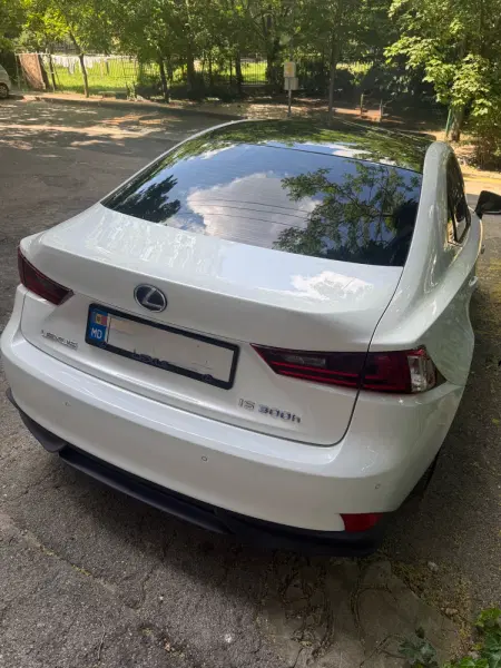 Lexus IS, 2014