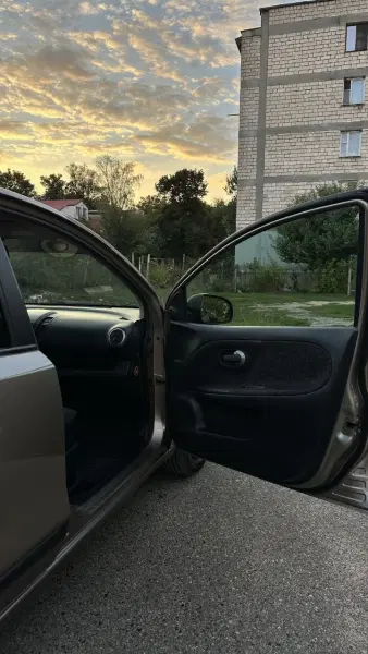 Nissan Note, 2006