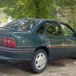 Opel Vectra, 1994
