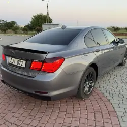 BMW 7 Series, 2010