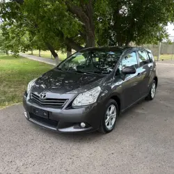 Toyota Verso, 2010