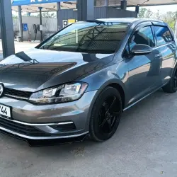 Volkswagen Golf, 2021