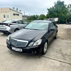 Mercedes-Benz E-Class, 2011