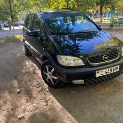 Opel Zafira, 2005