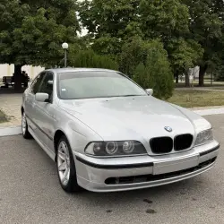 BMW 5 Series, 2001