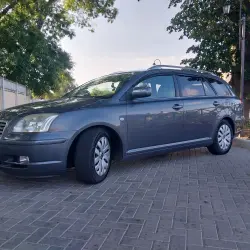 Toyota Avensis, 2004