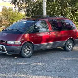 Toyota Previa, 1995